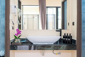 Amaleena Pool Access, Phuket