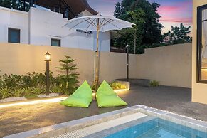 Amaleena Pool Access, Phuket