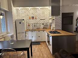 Novacella 38 Home by Ghor