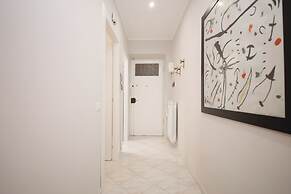 Rome Flat 42 by Ghor
