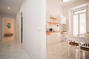 Rome Flat 42 by Ghor