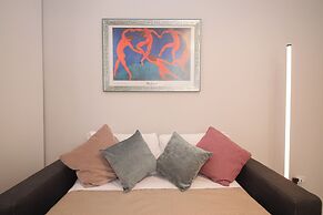 Rome Flat 42 by Ghor
