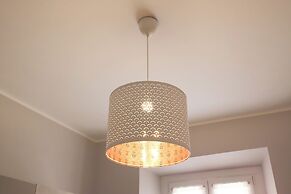 Rome Flat 42 by Ghor