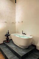 Elegant Apartment Minelli Navona by Ghor