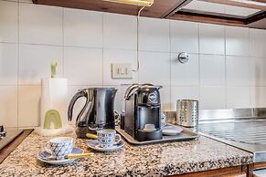 Emanuele House by Ghor