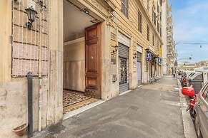 Emanuele House by Ghor