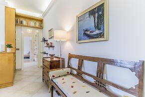 Emanuele House by Ghor