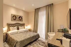 Colonna 18 Apartment by Ghor
