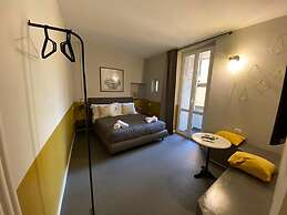 Cavour Urban Rooms - by Ghor