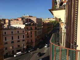 Cavour Urban Rooms - by Ghor