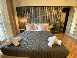 Cavour Urban Rooms - by Ghor