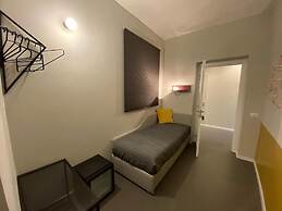 Cavour Urban Rooms - by Ghor