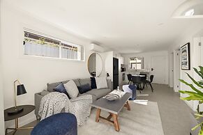 Beachside 2-bed Home in Brighton-le-sand