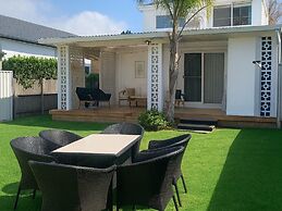 Beachside 2-bed Home in Brighton-le-sand