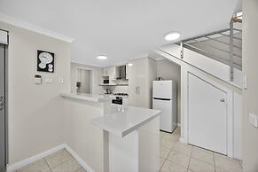 3-bedroom Escape With Outdoor Living Area