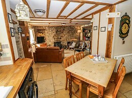 1 Mill Farm Cottages