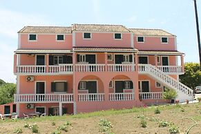 Pink House Socrates Corfu Courtyard Apartment