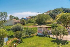 Pink House Socrates Corfu Beachside Studio