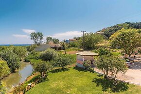 Pink House Socrates Corfu Beachside Apartments