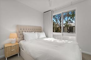 Stylish 2-bed Townhouse in Leafy Hyde Park