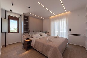 Villa Petradi With Private Pool