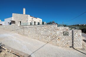 Villa Petradi With Private Pool