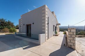 Villa Petradi With Private Pool