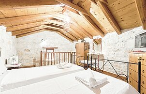 Villa Poseidon Executive Suite