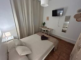 Rooms Rey junto a Plaza España