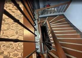 PARIS ROOMS & DREAMS HOTEL