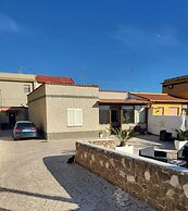 ALBACHIARA GUEST HOUSE
