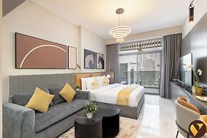 Vogue| Downtown close to Burj Khalifa | Dubai Mall