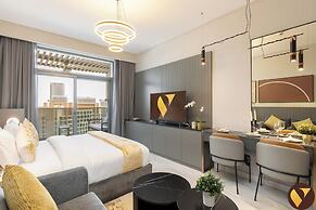 Vogue| Downtown close to Burj Khalifa | Dubai Mall