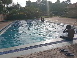 Keriwest Hotel