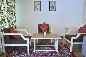 The Perfect Hideout By Himalayan Grove