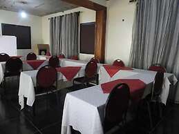 Northern Galaxy Hotel Isiolo