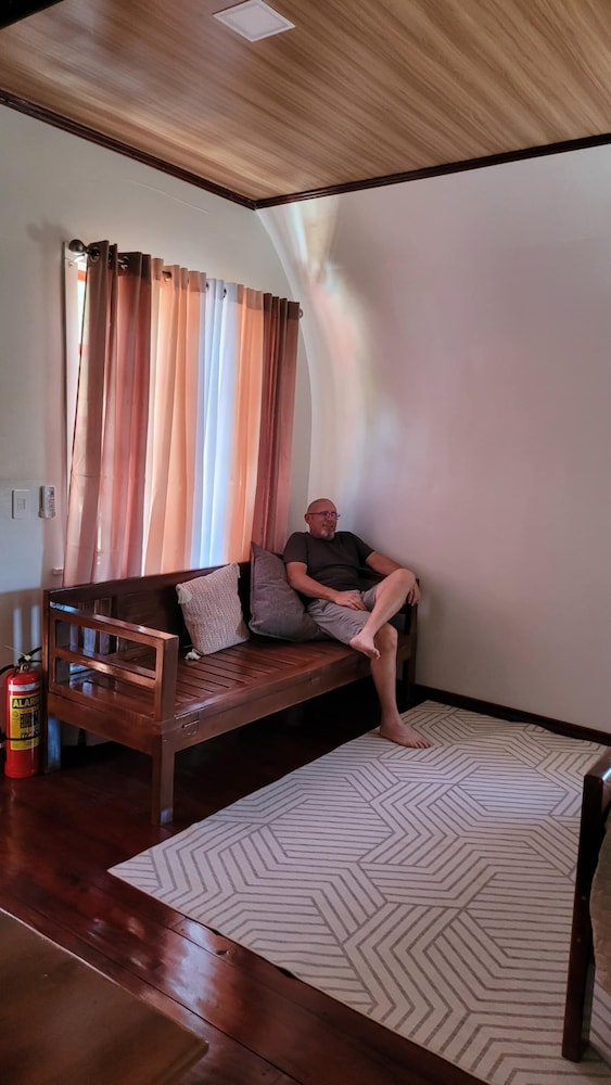 Siquijor Summit Resort