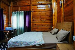 7 Lake Stays Sattal