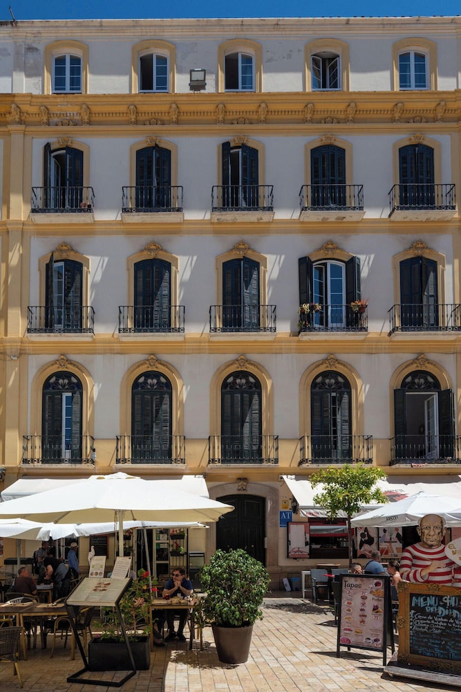 Apartamentos Alcazaba