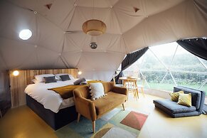 The Little Retreat