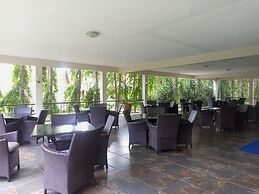 Palm Oasis Resort Garissa