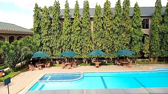 Palm Oasis Resort Garissa