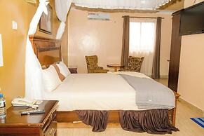 TANA GARDEN GARISSA