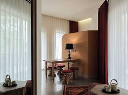 Rizamat Manor Bed&Breakfast