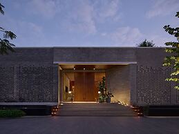 Nimman Private Luxury Pool Villa Resort