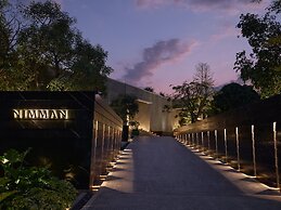 Nimman Private Luxury Pool Villa Resort