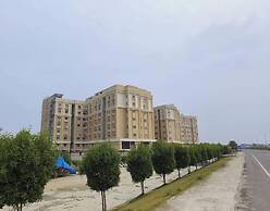 The Hotel Dream Land