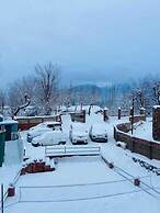 The Gulmarg Palace