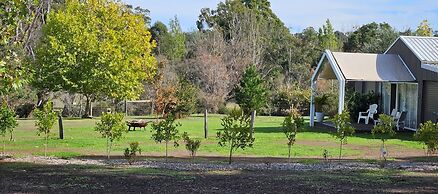 Lakebrook Country Escape