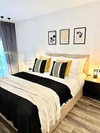 1BR Loft Pool Gym  Walk to Naiharn C181